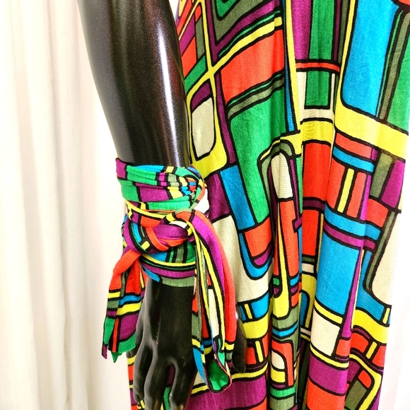 Custom Cut & Sewn - Colorful Geometric Dress with Sash - Picture 9 of 16